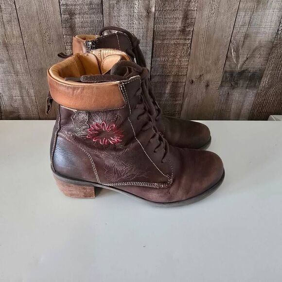 Pikolinos Brown Floral Embossed Ankle Booties 38 - Picture 1 of 8